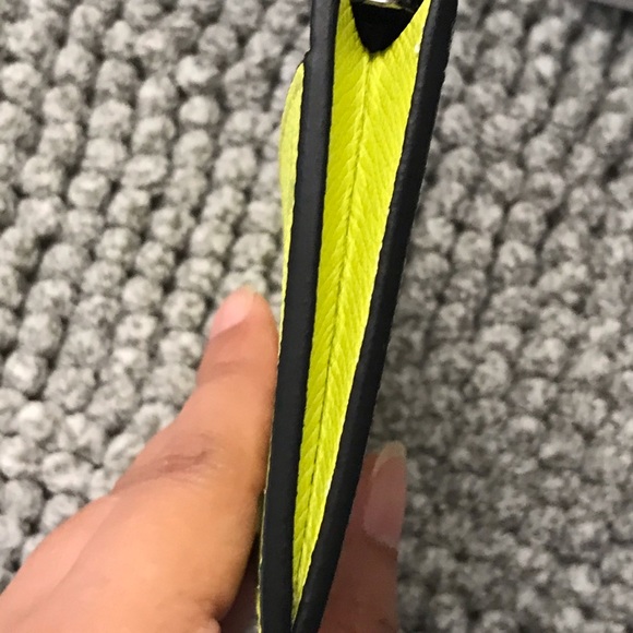 Coin Cardholder - Picture 10 of 12